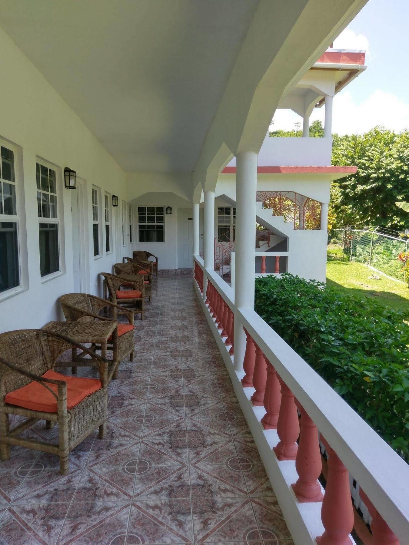 Polish Princess Guest House Port Antonio Ngoại thất bức ảnh
